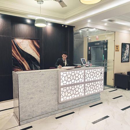 Hotel Almora Sky Near By Delhi International Airport With - Free Airport Pickup And Drop New Delhi Eksteriør bilde
