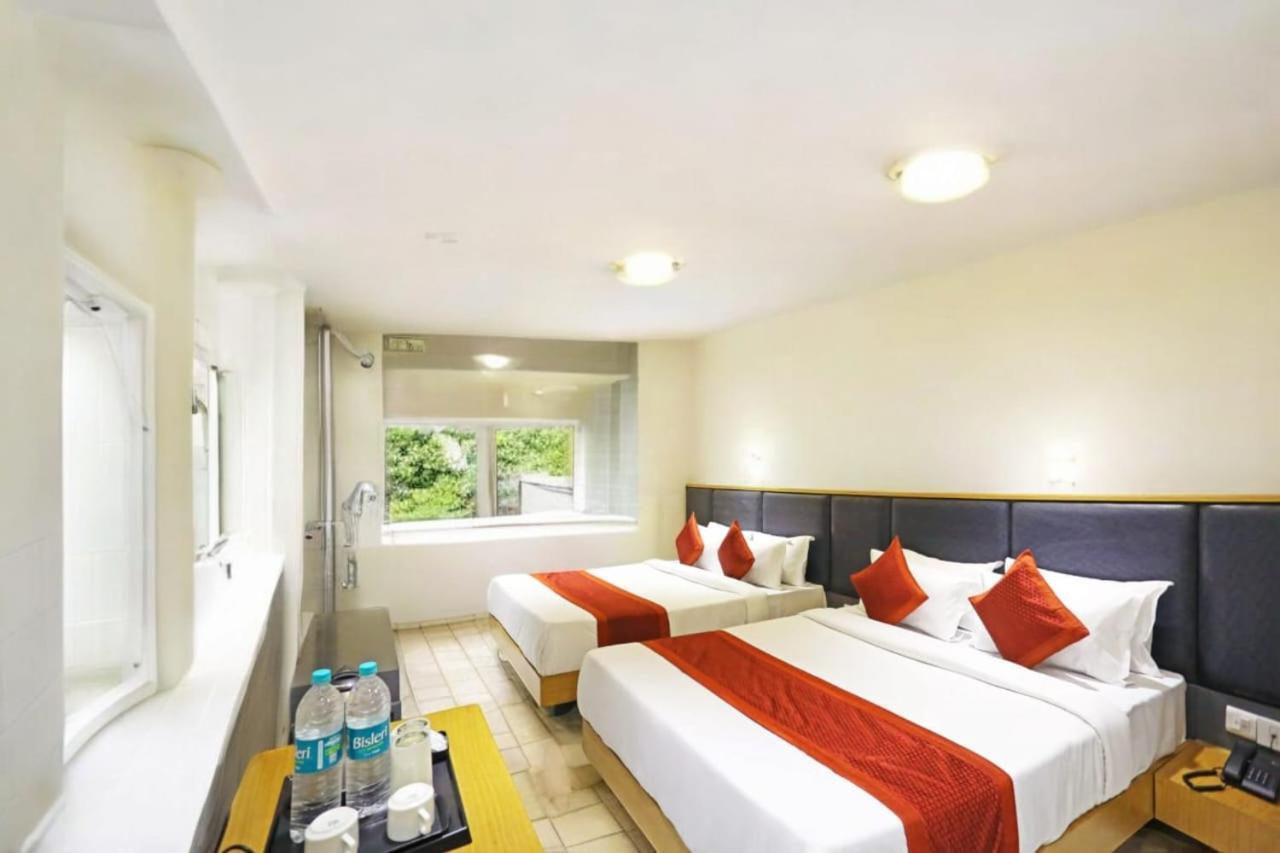 Hotel Almora Sky Near By Delhi International Airport With - Free Airport Pickup And Drop New Delhi Eksteriør bilde