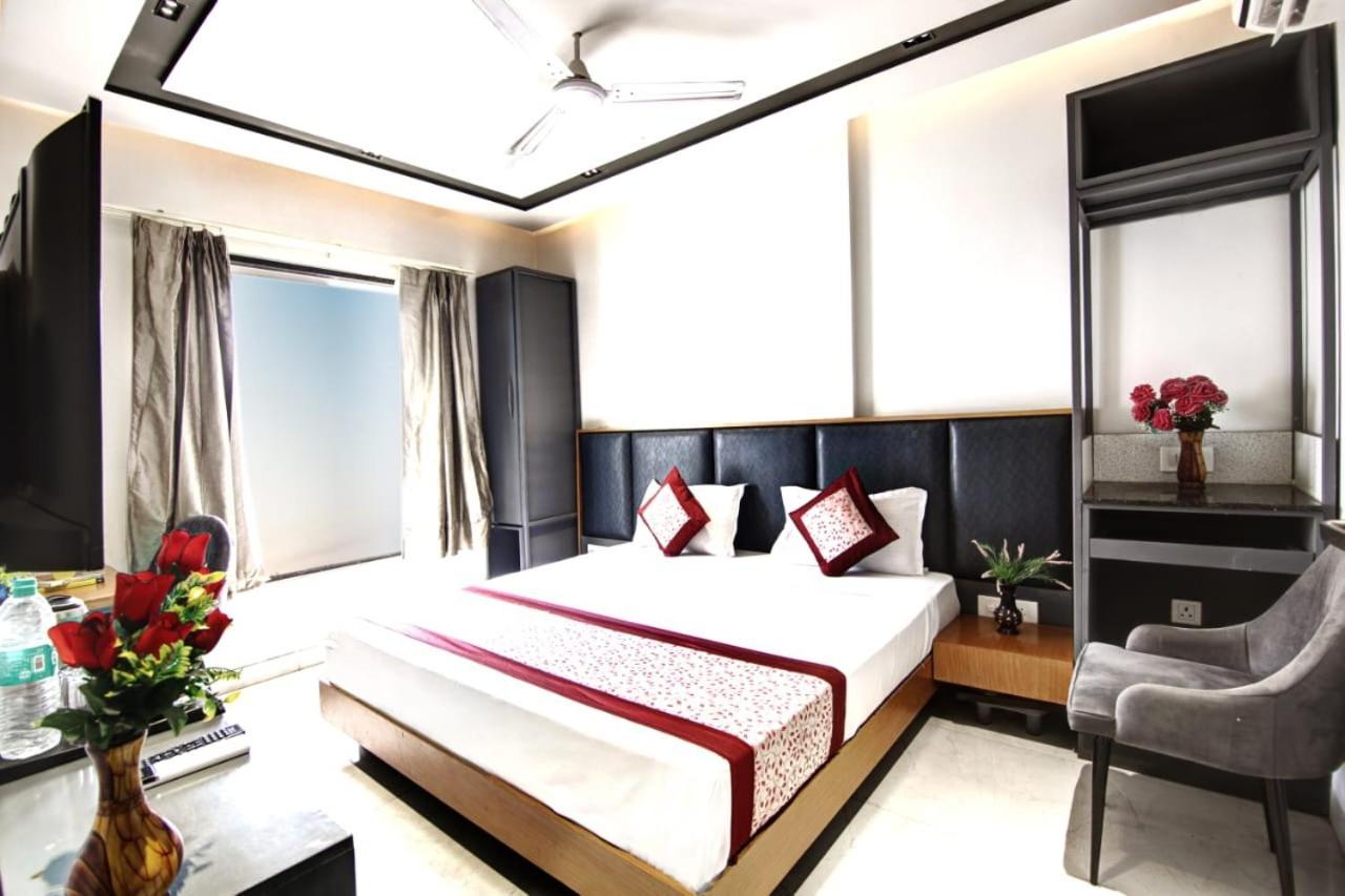 Hotel Almora Sky Near By Delhi International Airport With - Free Airport Pickup And Drop New Delhi Eksteriør bilde